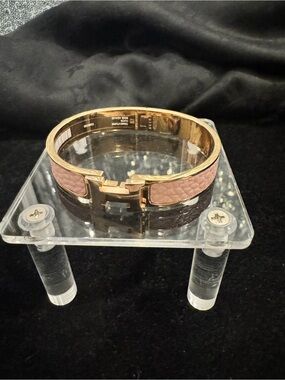 Hermes Gold and Blush Clic Clac Rose Azalee Leather Bangle Bracelet 5285278